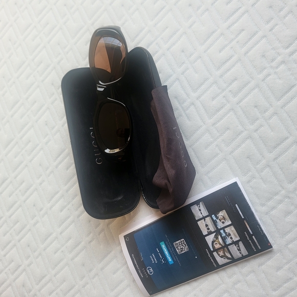 Gucci Brown Sunglasses with Case